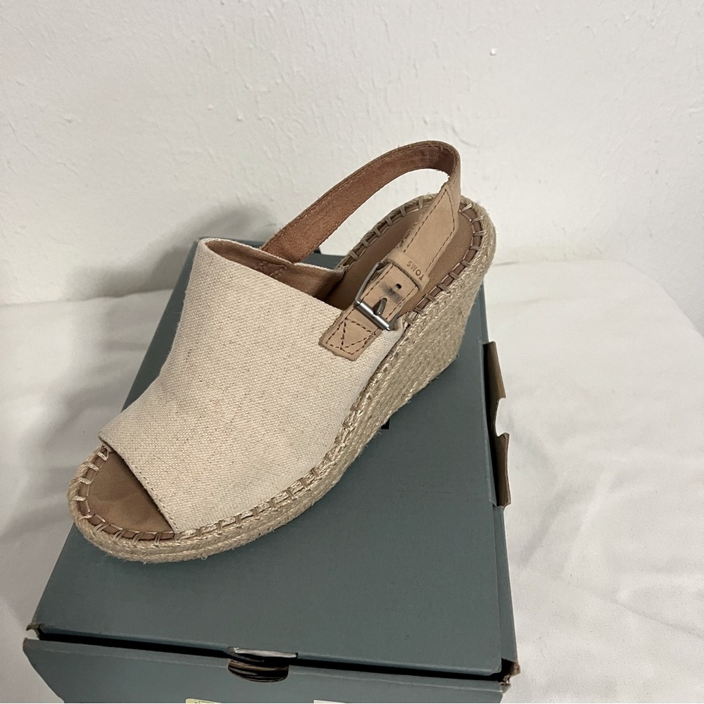Toms Women's Monica Espadrille Wedge Open Toe Sandal Shoe Casual Size 7.5W EUC